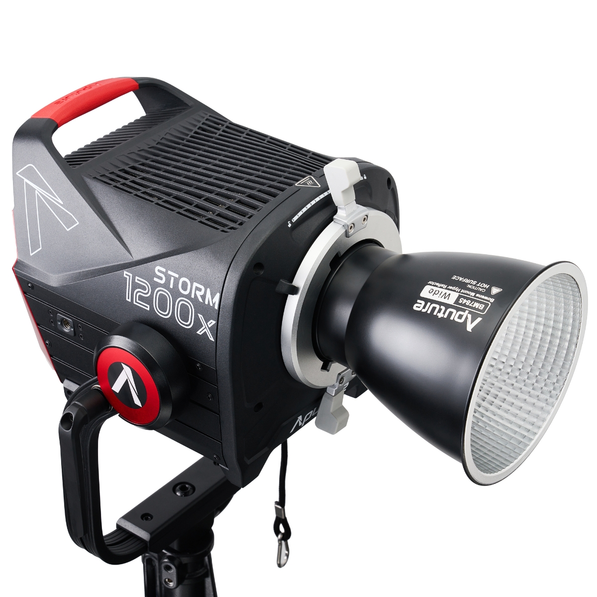 Aputure Storm 1200x 8