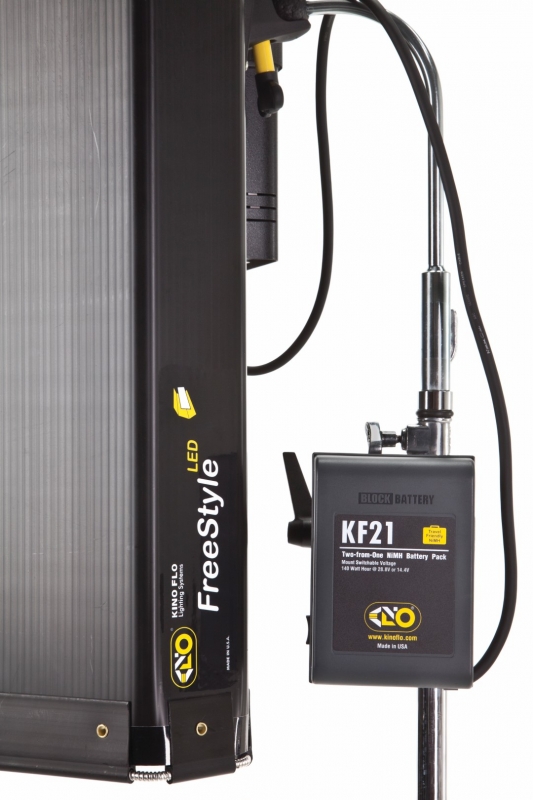 KinoFlo Block/KF21 Baby Mount (16mm) 28.8V, 3-Pin xlr, 3ft 3 KinoFlo Block/KF21 Baby Mount (16mm) 28.8V, 3-Pin xlr, 3ft 3