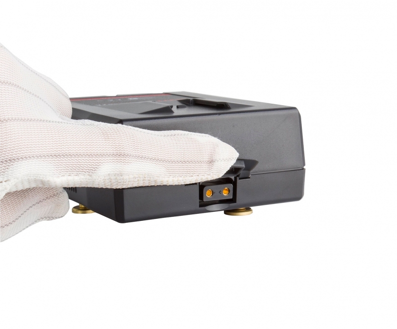 SWIT S-8082A Gold-Mount Akku 95Wh High Economic Battery 3 SWIT S-8082A Gold-Mount Akku 95Wh High Economic Battery 3