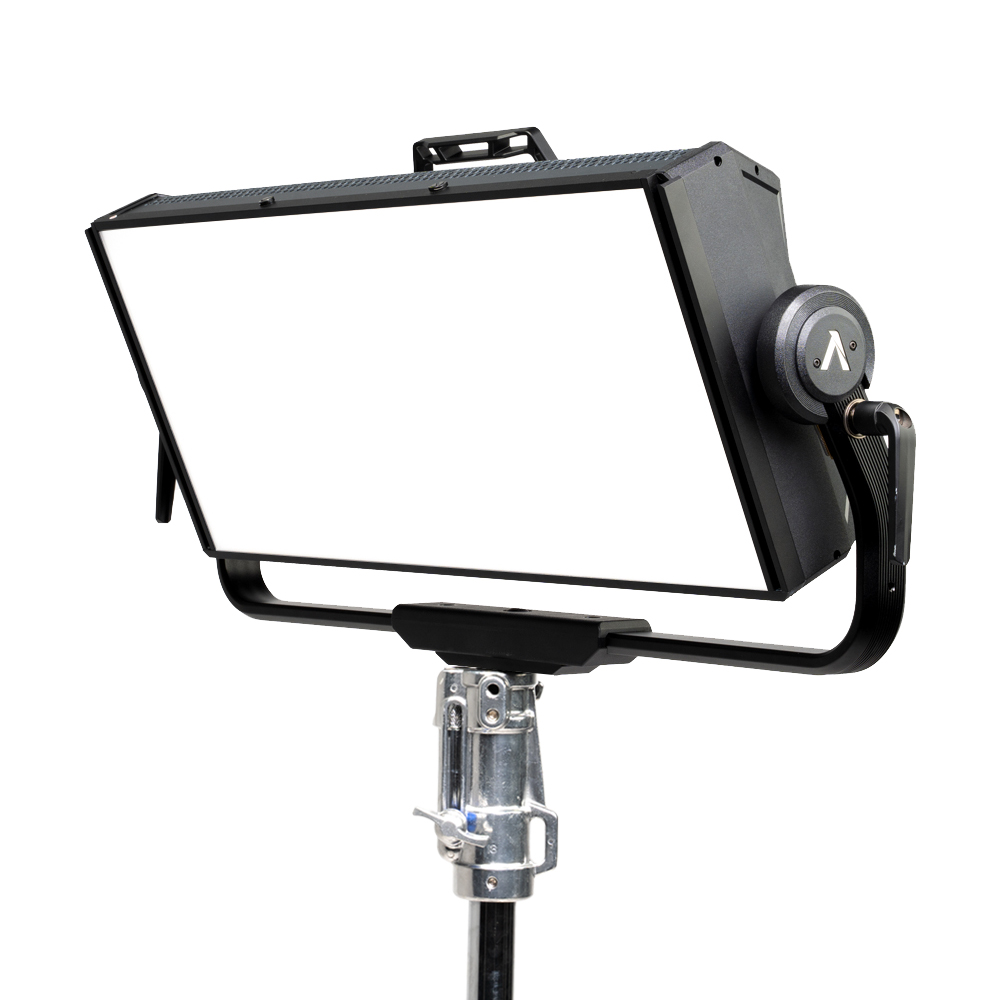 Aputure Nova P600c Season Deal 2