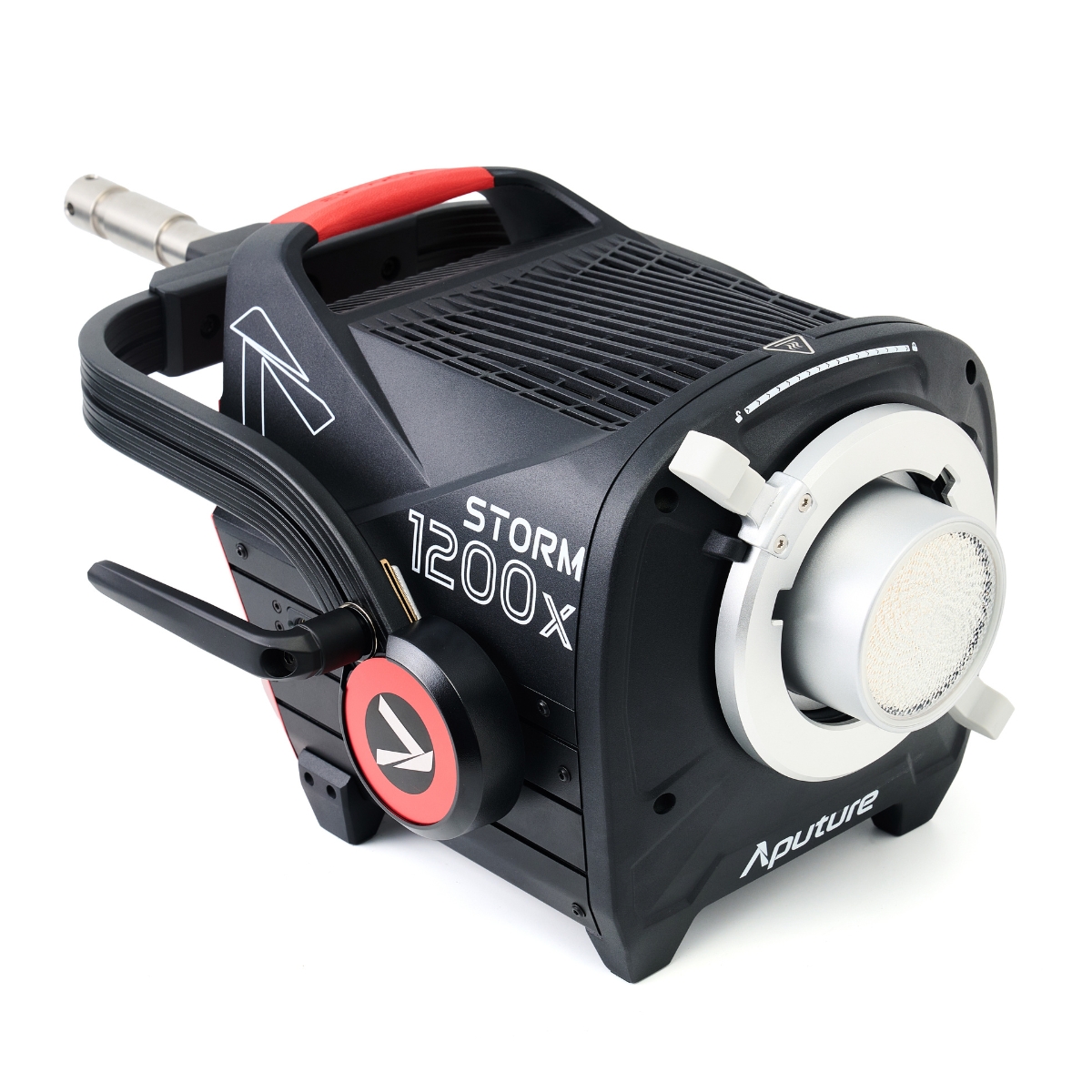 Aputure Storm 1200x 5