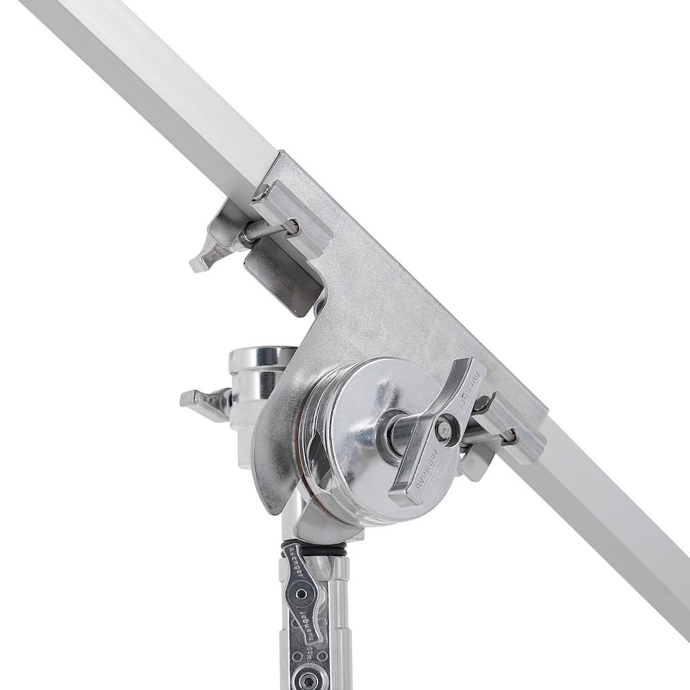 Avenger H2006 Fold Away Frame w/Ears 183 x 183 cm 6