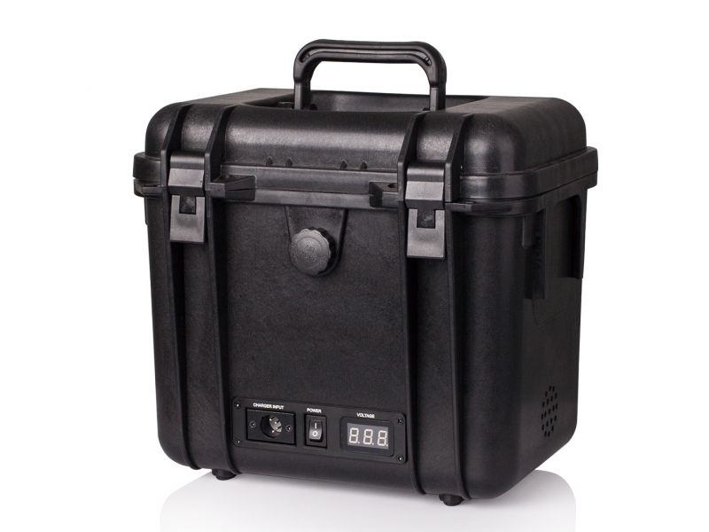SWIT S-4010 4-Battery Power Station mit 2x12V Output SWIT S-4010 4-Battery Power Station mit 2x12V Output