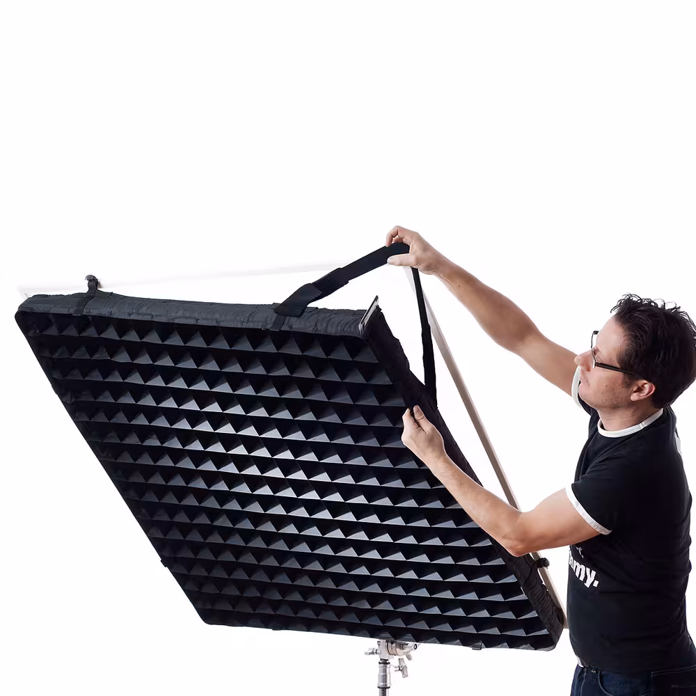 DoPchoice SNAPGRID® 40°fits directly onto STRAND 300S