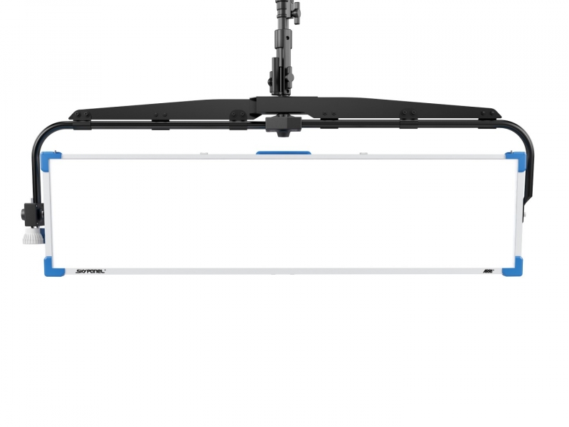 ARRI SkyPanel S120-C 3
