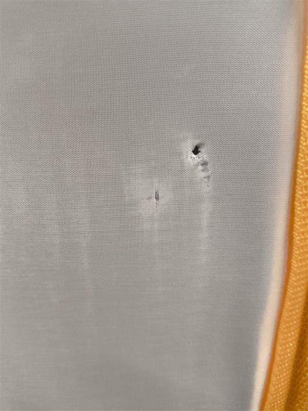 TRP Worldwide 48" x 48" (120cm x 120cm) Art. Silk White (B-Stock) 3