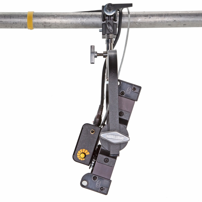 KinoFlo Diva-Lite 31 LED DMX Yoke Mount 4