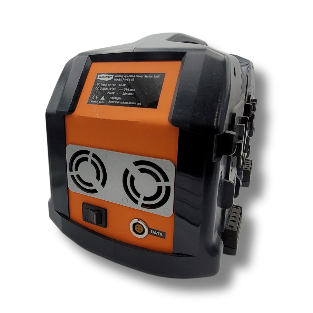 Blueshape PWS4-48 Power Station für 4 V-Mount Akkus (D) 2