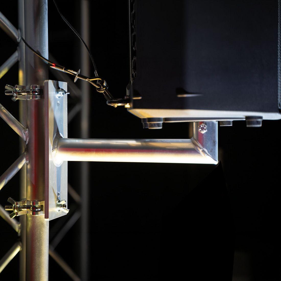 Duratruss DT Speaker Mount 75kg