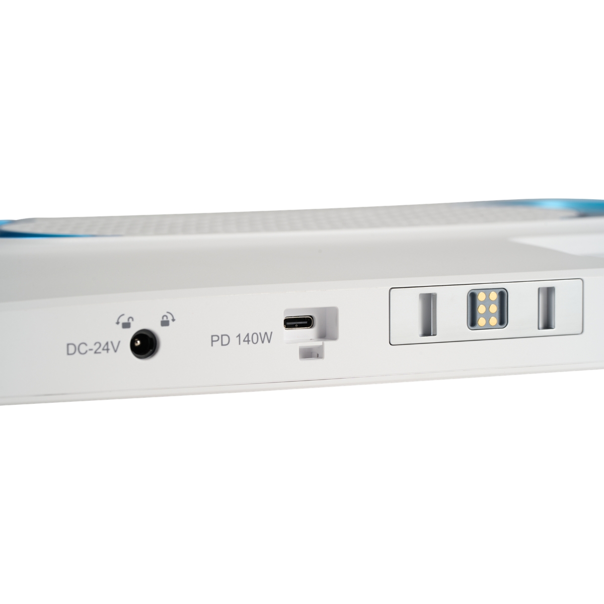 amaran Pano 120c Kit (White)  6