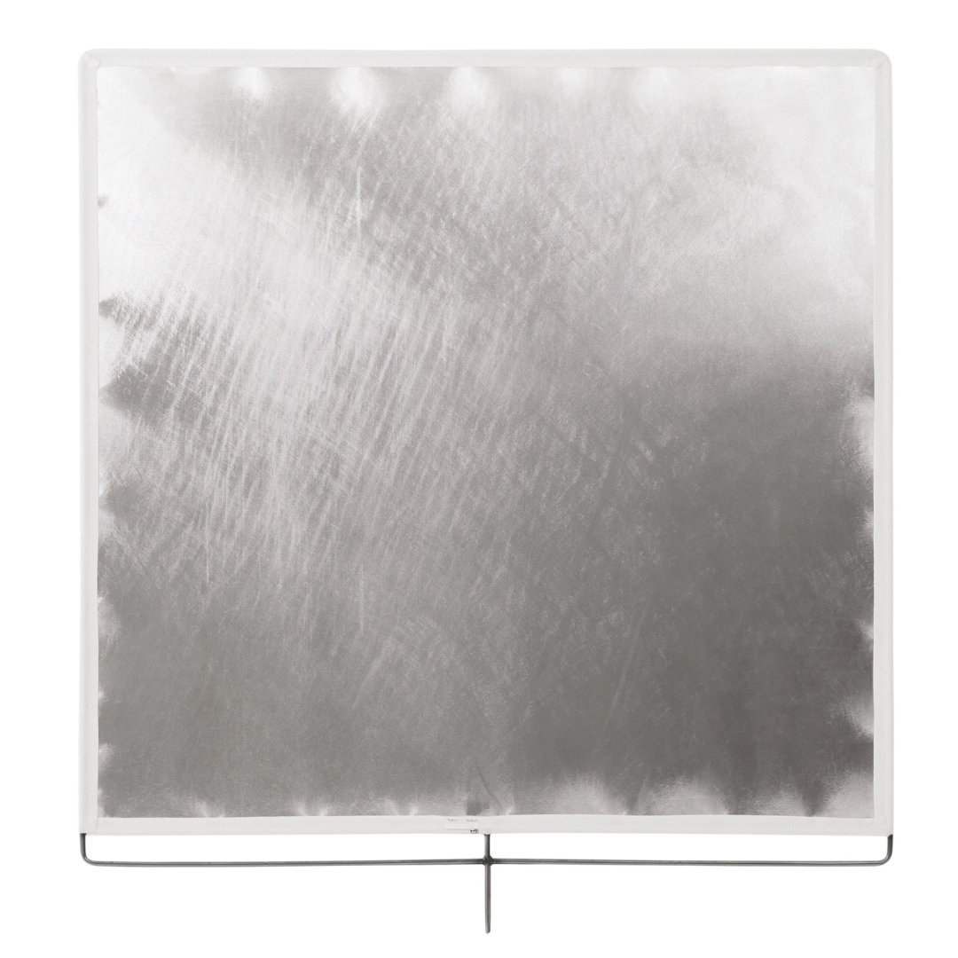 TRP Worldwide 48" x 48" (120cm x 120cm) Lame Silver/White TRP Worldwide 48" x 48" (120cm x 120cm) Lame Silver/White