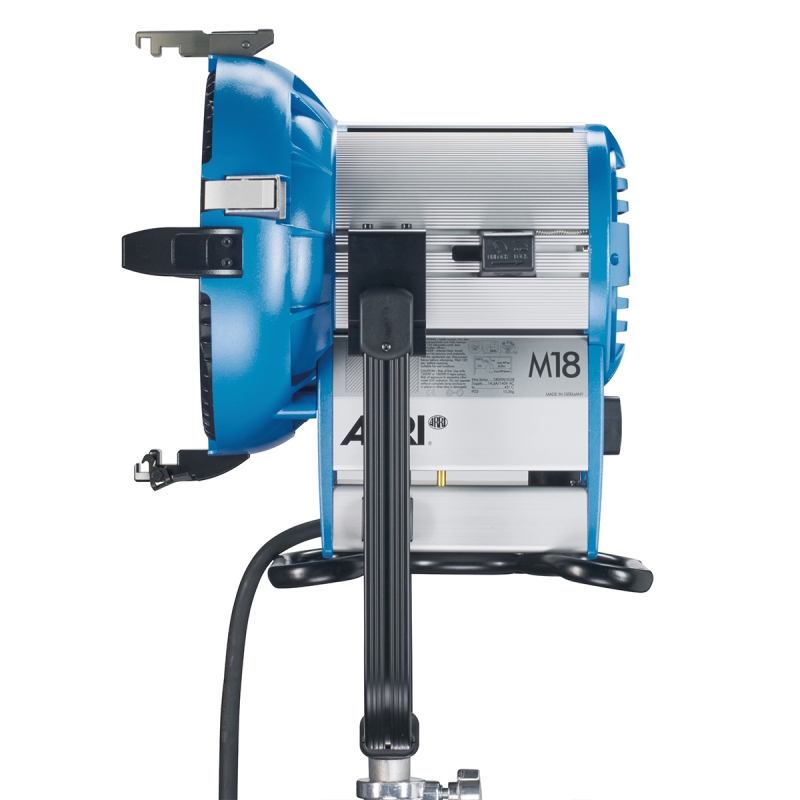 ARRI M18 Tageslicht-Scheinwerfer 3