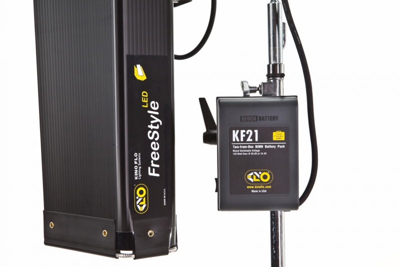 KinoFlo Block/KF21 Baby Mount (16mm) 28.8V, 3-Pin xlr, 3ft 2 KinoFlo Block/KF21 Baby Mount (16mm) 28.8V, 3-Pin xlr, 3ft 2