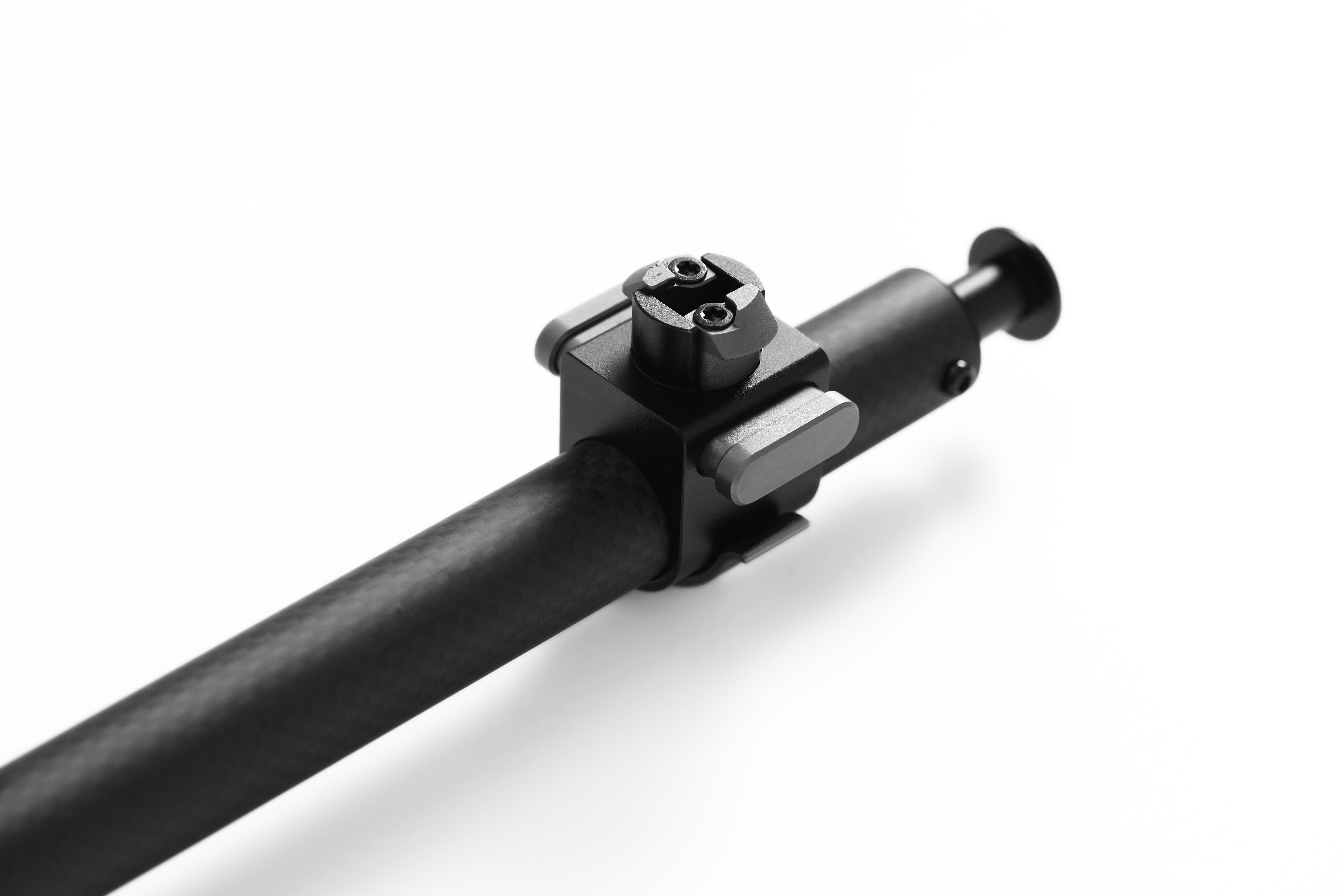 Aputure INFINIMAT Carbon Fiber Mounting Bracket 2x4 4