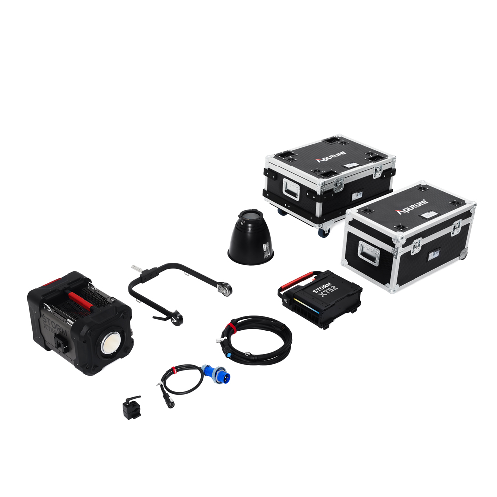 Aputure STORM XT52 Dual Flight Case Kit  3