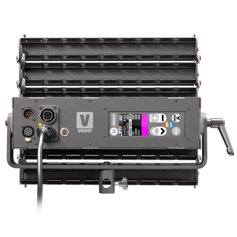 VELVET Cyc 6 color Studio asymmetrical articulated LED with on-board AC control (without yoke) 4