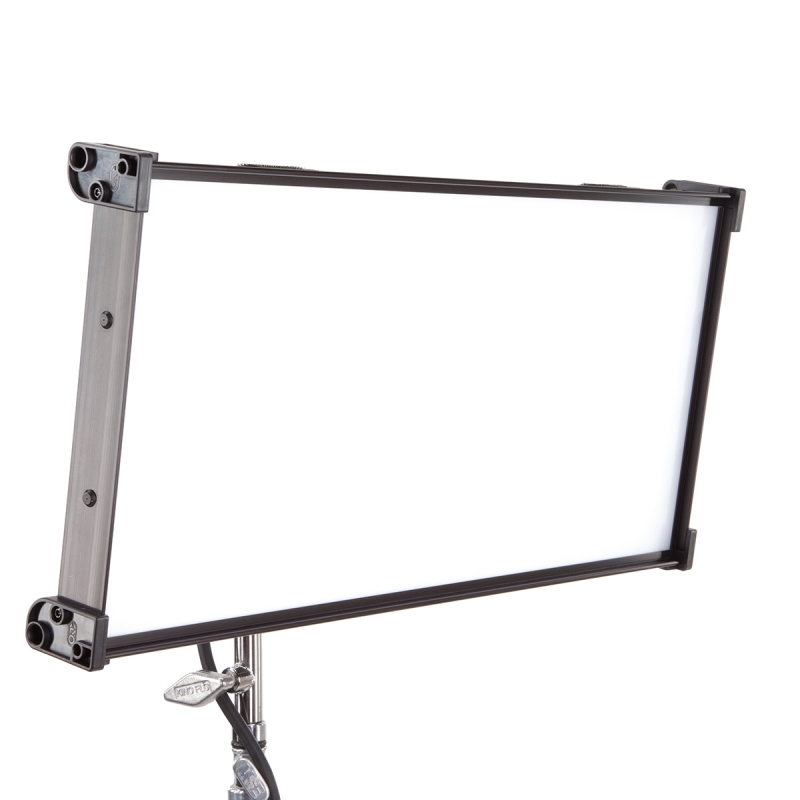 KinoFlo Diva-Lite 21 LED DMX Center Mount KinoFlo Diva-Lite 21 LED DMX Center Mount