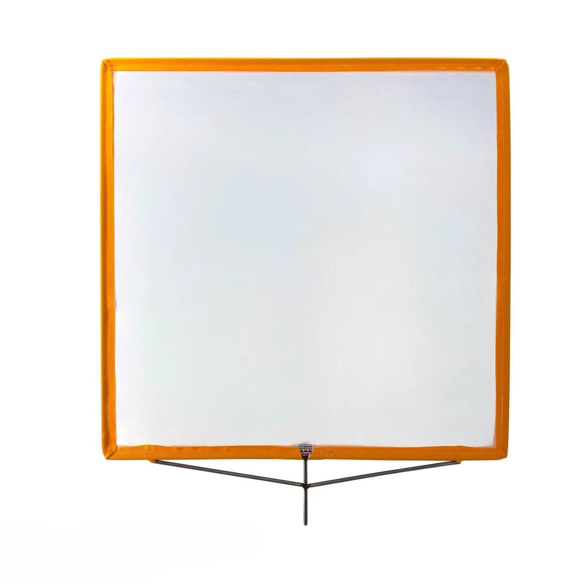 Matthews  48'' x 48'' (122x122cm) Art. Silk White