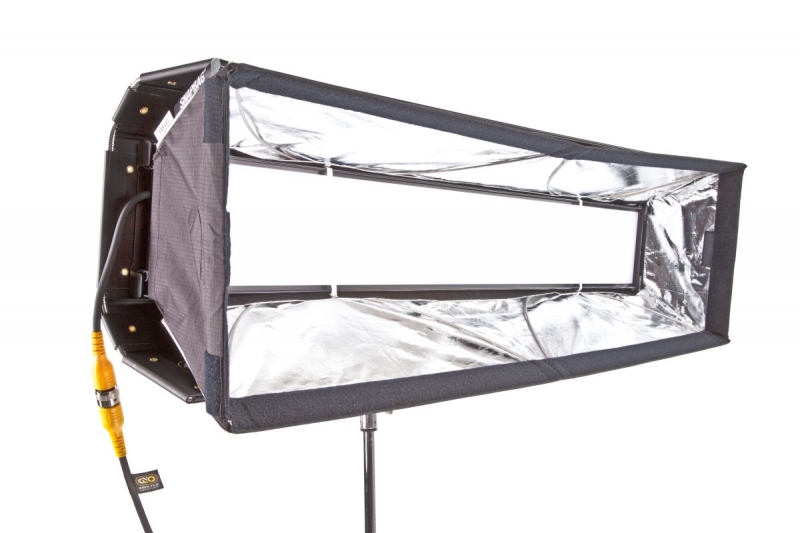 KinoFlo FreeStyle 41 LED Snapbag w/ Grid Cloth, Half 2